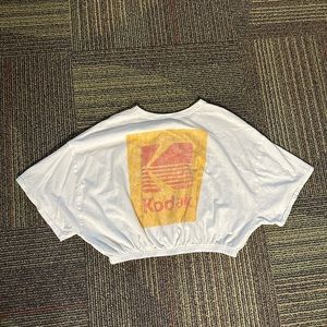 Super cropped Kodak T-Shirt